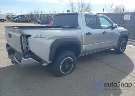 2024 Toyota Tacoma Double Cab z USA, uszkodzony, nr VIN 3TMLB5JNXRM020944